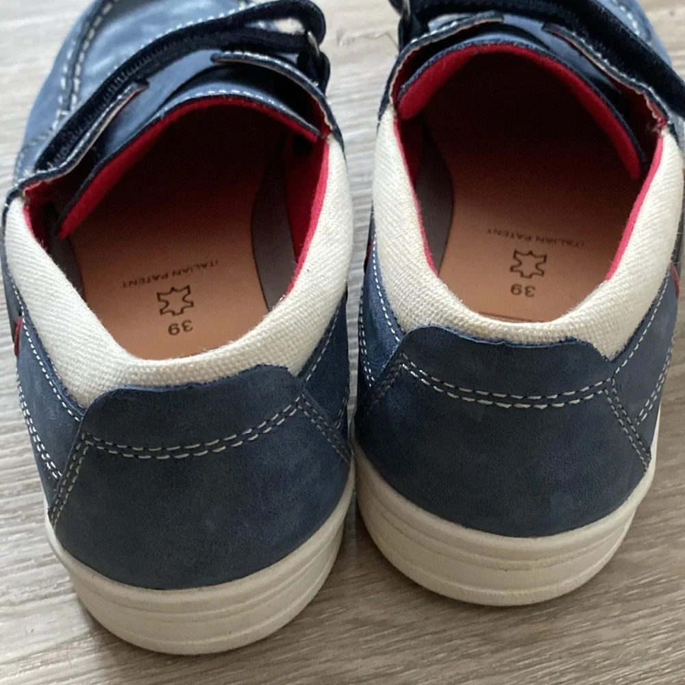 Geox Shoes - Picture 4 of 7